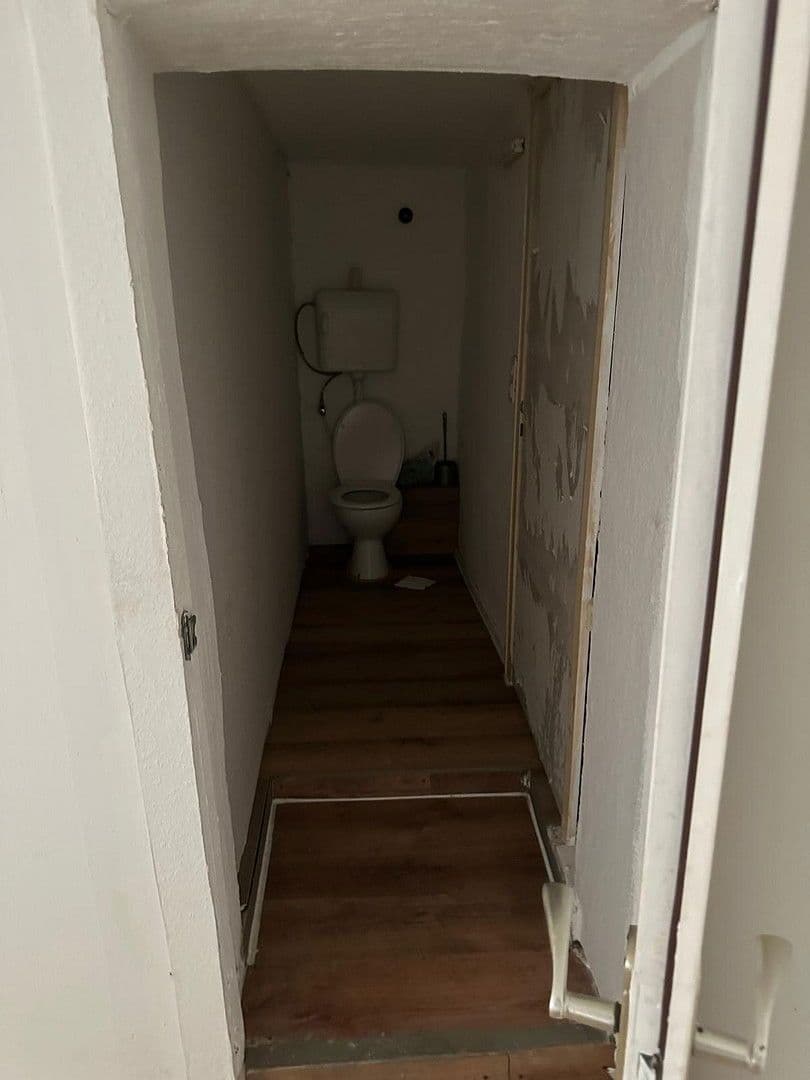 Pronájem bytu 2+1 48 m², Lindenstraße 30, Bad Wildungen, Hessen Pronájem bytu 2+1 48 m², Lindenstraße 30, Bad Wildungen, Hessen