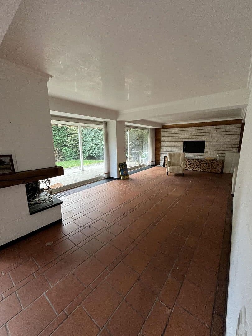 Prodej domu 230 m², pozemek 1.463 m², Königgrätzerstr. 12, Solingen, Severní Porýní-Vestfálsko Prodej domu 230 m², pozemek 1.463 m², Königgrätzerstr. 12, Solingen, Severní Porýní-Vestfálsko