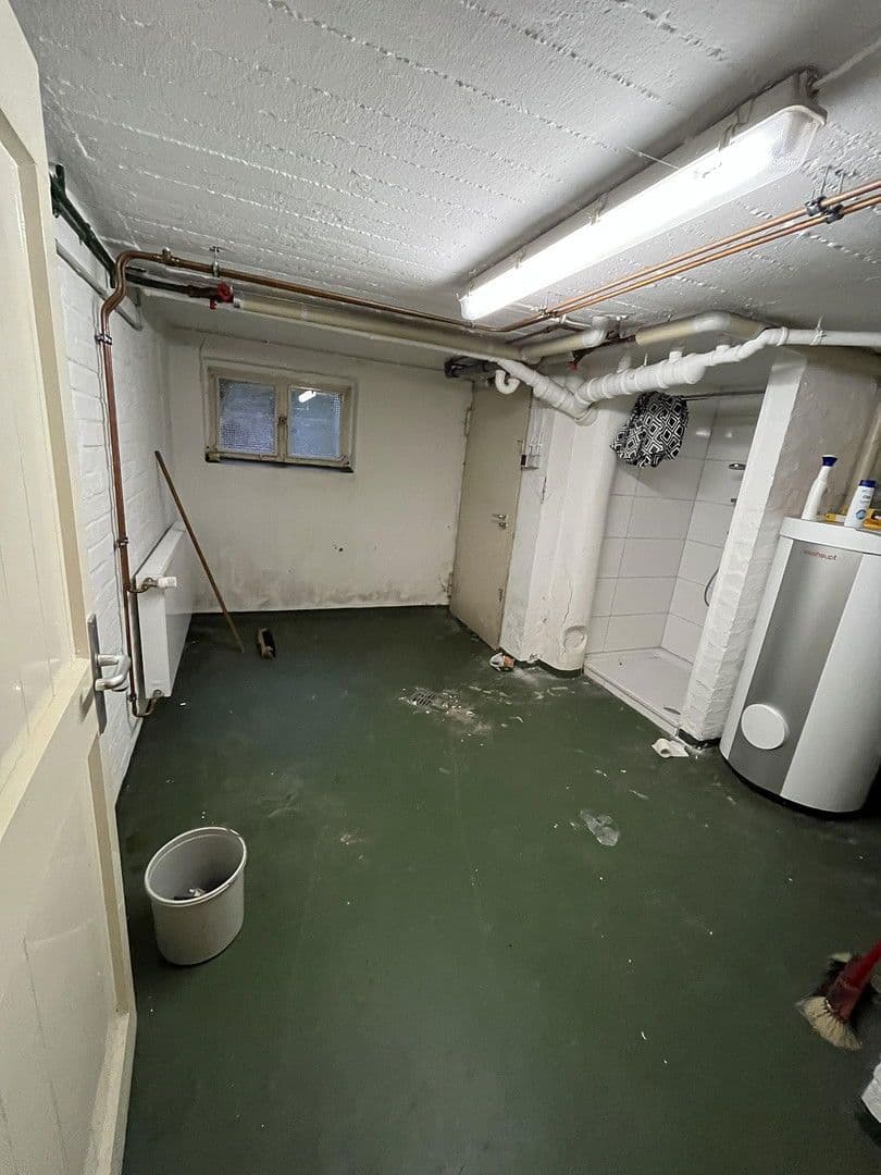 Prodej domu 230 m², pozemek 1.463 m², Königgrätzerstr. 12, Solingen, Severní Porýní-Vestfálsko Prodej domu 230 m², pozemek 1.463 m², Königgrätzerstr. 12, Solingen, Severní Porýní-Vestfálsko