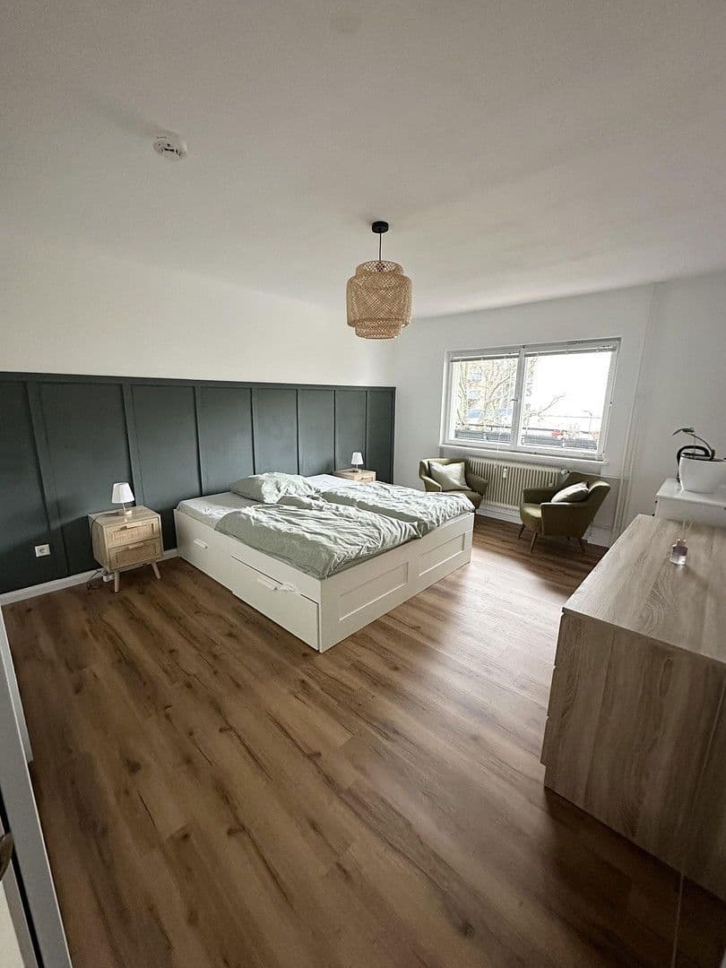 Prodej bytu 2+1 68 m², Sommerstraße 37, Berlin, Berlín Prodej bytu 2+1 68 m², Sommerstraße 37, Berlin, Berlín