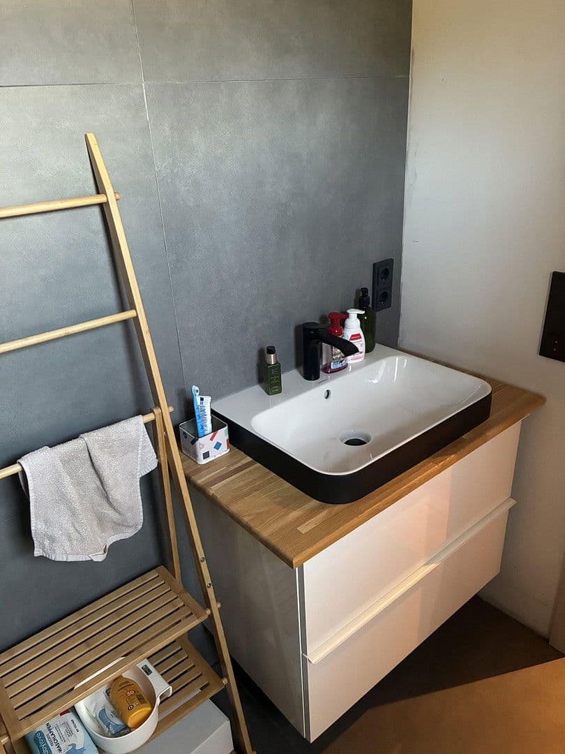 Prodej domu 147 m², pozemek 504 m², Nothauser Feld 1a, Odenthal, Severní Porýní-Vestfálsko Prodej domu 147 m², pozemek 504 m², Nothauser Feld 1a, Odenthal, Severní Porýní-Vestfálsko