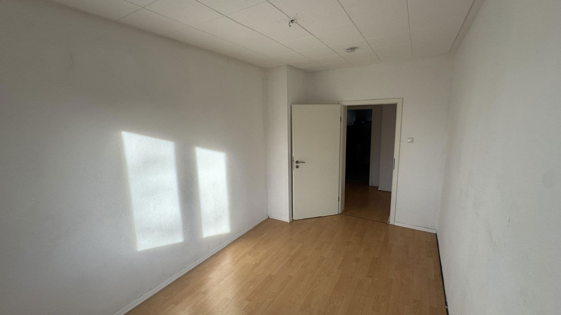 Pronájem bytu 3+1 64 m², Moers, Severní Porýní-Vestfálsko Pronájem bytu 3+1 64 m², Moers, Severní Porýní-Vestfálsko