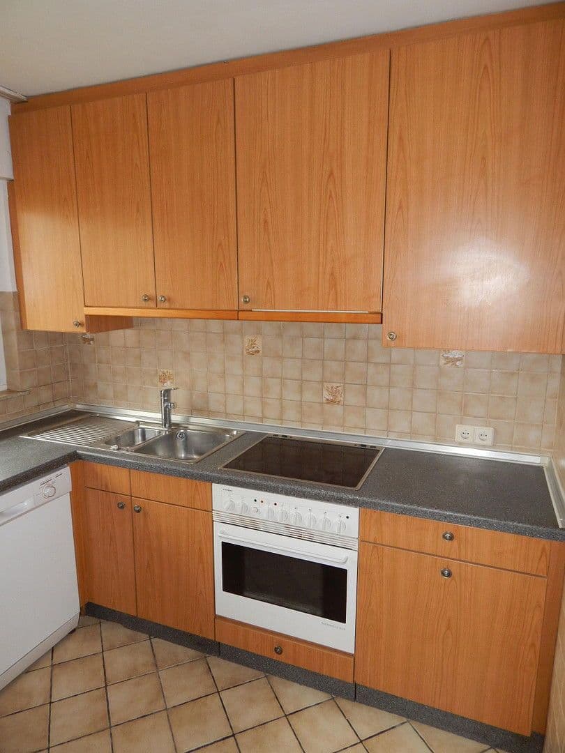 Pronájem bytu 3+kk 77 m², Filderstadt, Bádensko-Württembersko Pronájem bytu 3+kk 77 m², Filderstadt, Bádensko-Württembersko