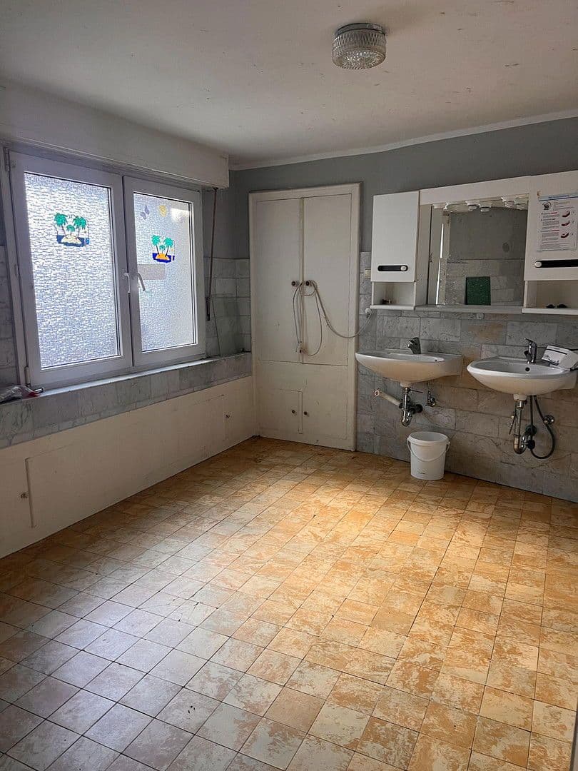 Prodej domu 200 m², pozemek 290 m², Wissen, Porýní-Falc Prodej domu 200 m², pozemek 290 m², Wissen, Porýní-Falc