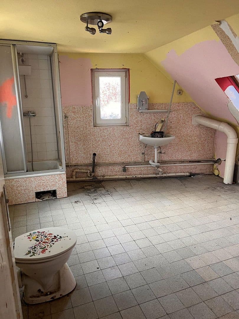 Prodej domu 200 m², pozemek 290 m², Wissen, Porýní-Falc Prodej domu 200 m², pozemek 290 m², Wissen, Porýní-Falc