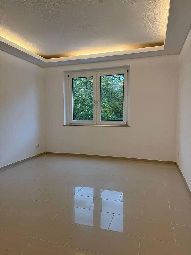 Prodej bytu 3+1 75 m², Horsterstrasse 434, Gelsenkirchen, Severní Porýní-Vestfálsko Prodej bytu 3+1 75 m², Horsterstrasse 434, Gelsenkirchen, Severní Porýní-Vestfálsko