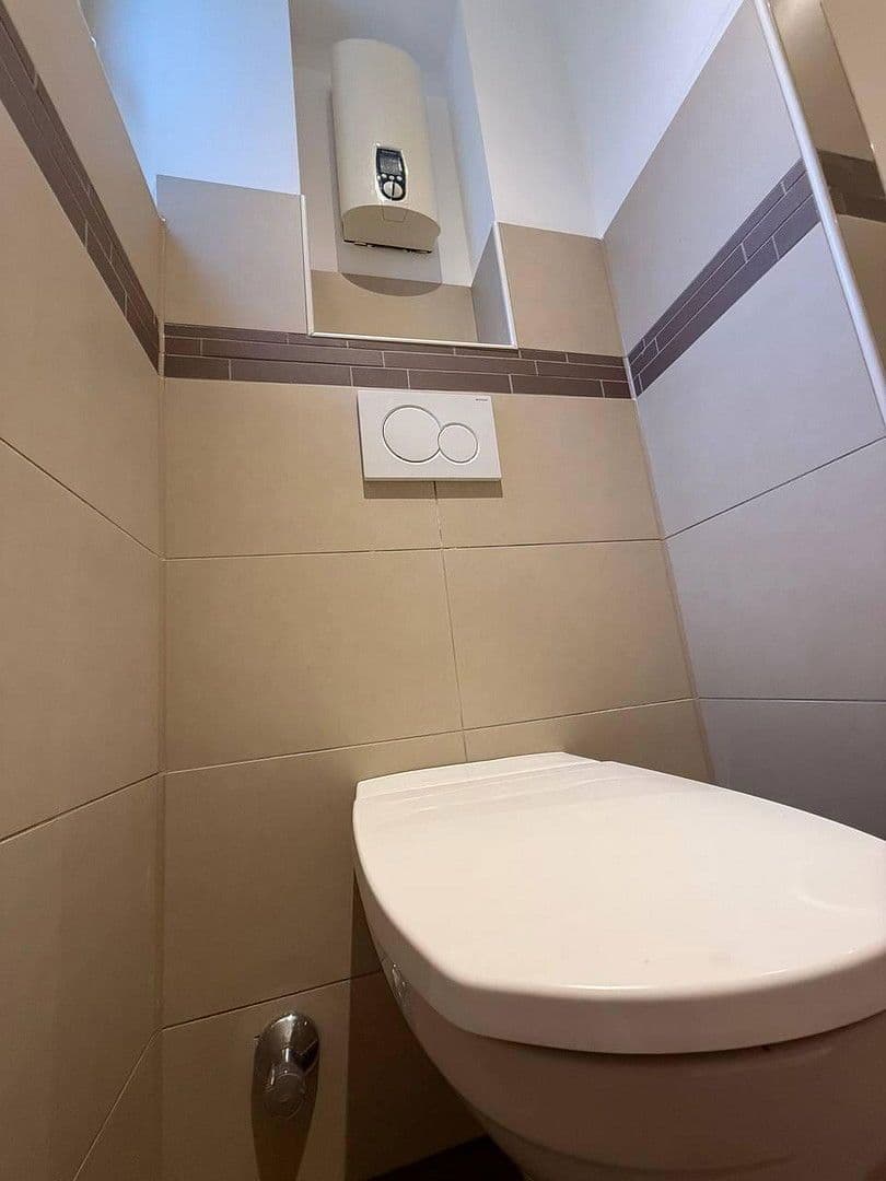 Prodej bytu 3+1 75 m², Horsterstrasse 434, Gelsenkirchen, Severní Porýní-Vestfálsko Prodej bytu 3+1 75 m², Horsterstrasse 434, Gelsenkirchen, Severní Porýní-Vestfálsko