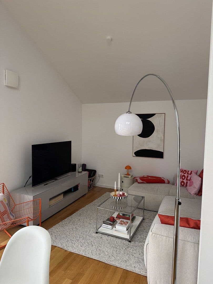 Pronájem bytu 2+1 70 m², Marktstraße 53, Frankfurt, Hessen Pronájem bytu 2+1 70 m², Marktstraße 53, Frankfurt, Hessen