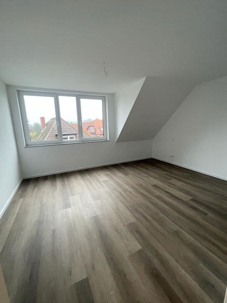 Pronájem bytu 3+1 115 m², Poststraße 1, Bienenbüttel, Dolní Sasko Pronájem bytu 3+1 115 m², Poststraße 1, Bienenbüttel, Dolní Sasko