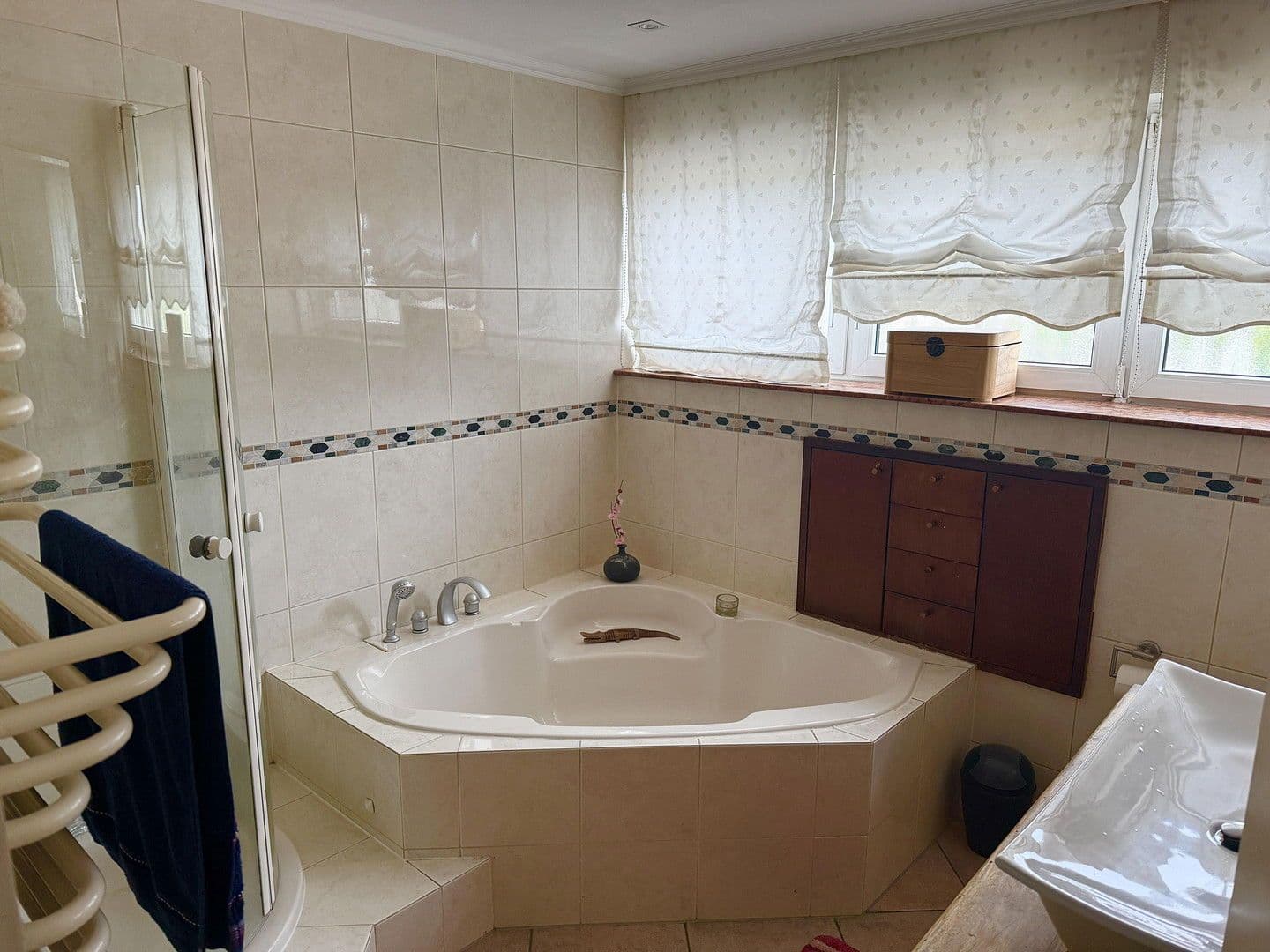 Prodej domu 205 m², pozemek 390 m², Neuss, Severní Porýní-Vestfálsko Prodej domu 205 m², pozemek 390 m², Neuss, Severní Porýní-Vestfálsko