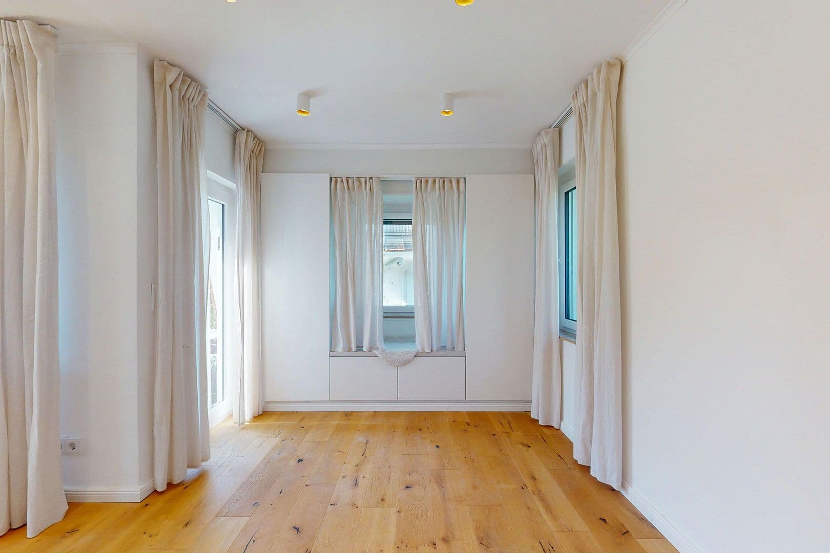 Prodej bytu 3+1 110 m², Schönaich, Bádensko-Württembersko Prodej bytu 3+1 110 m², Schönaich, Bádensko-Württembersko