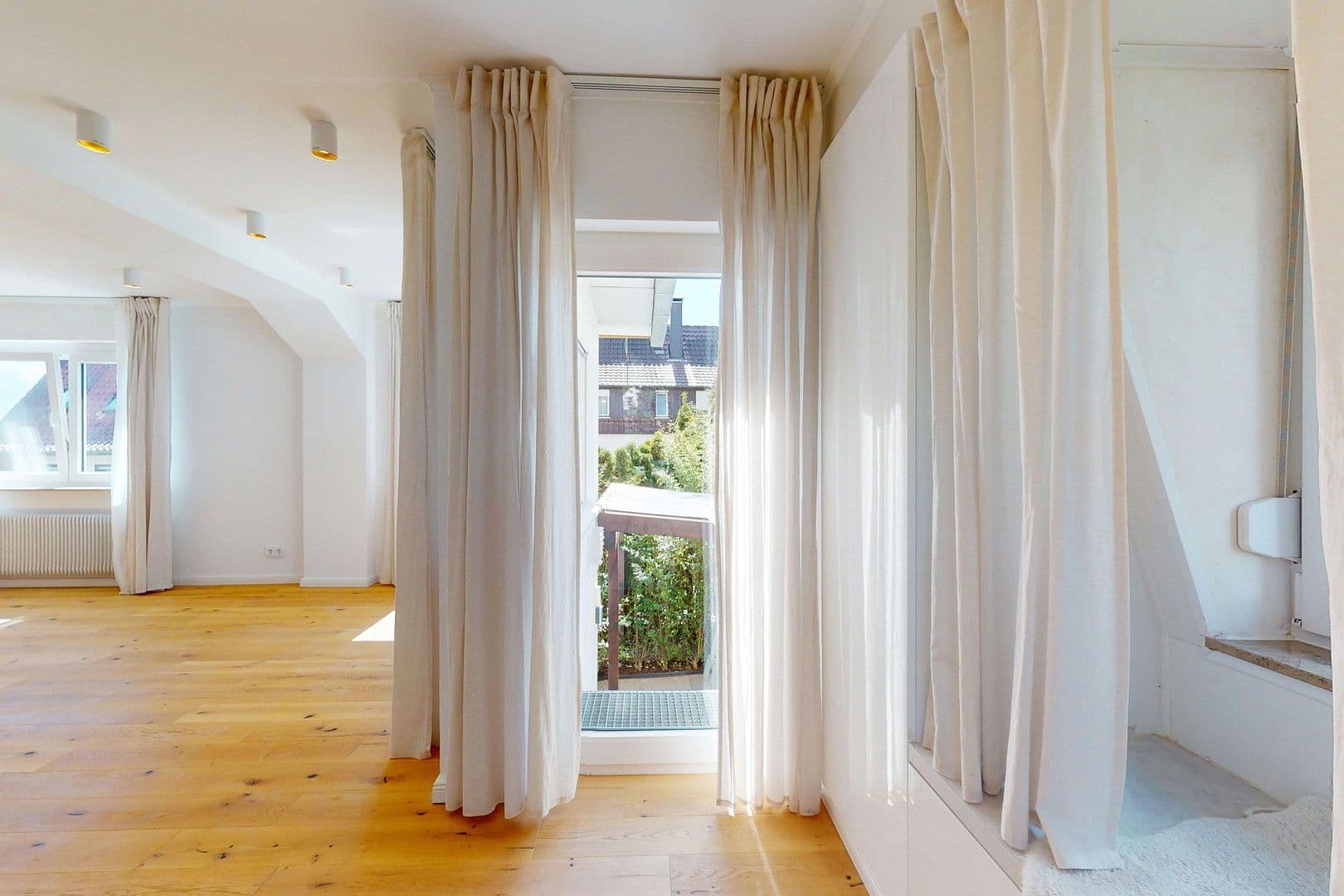 Prodej bytu 3+1 110 m², Schönaich, Bádensko-Württembersko Prodej bytu 3+1 110 m², Schönaich, Bádensko-Württembersko