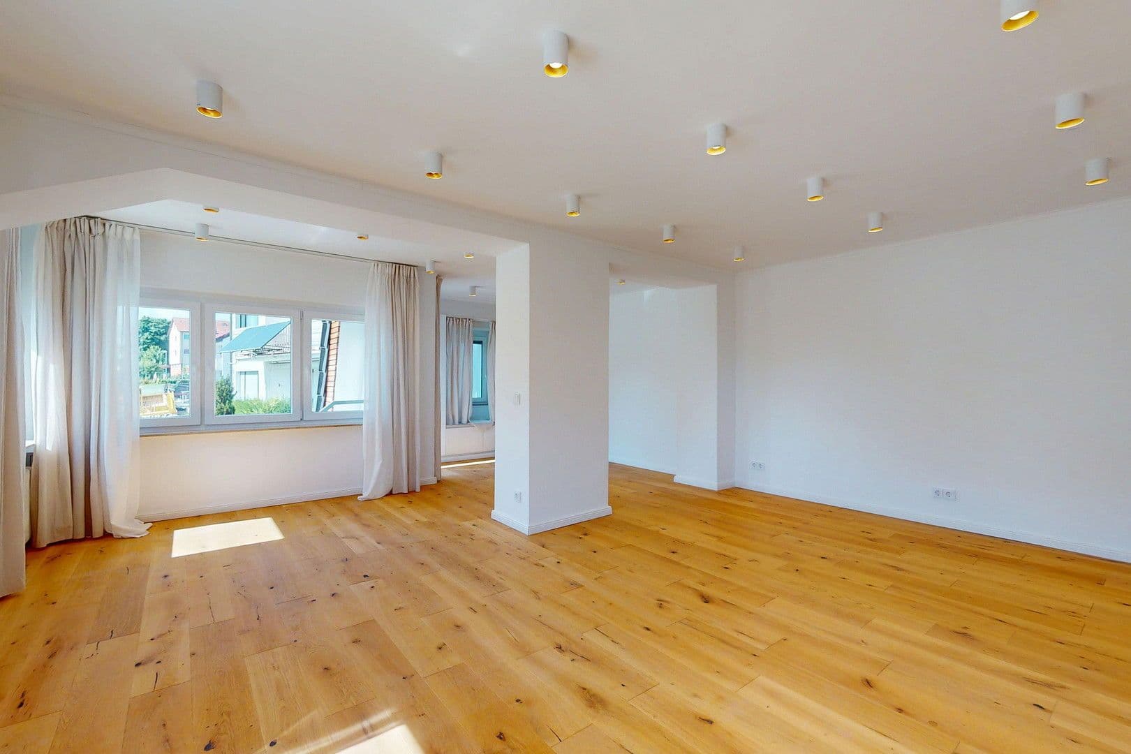 Prodej bytu 3+1 110 m², Schönaich, Bádensko-Württembersko Prodej bytu 3+1 110 m², Schönaich, Bádensko-Württembersko