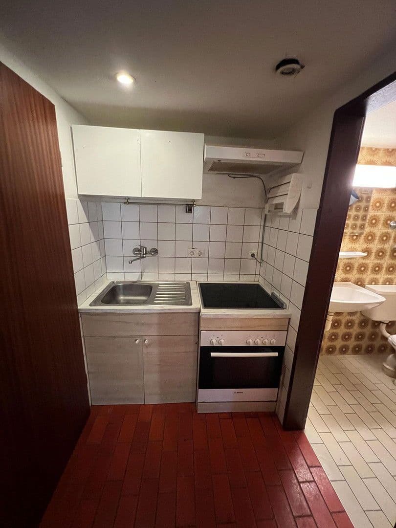 Prodej bytu 1+1 25 m², Spielbergerstraße 32, Stuttgart, Bádensko-Württembersko Prodej bytu 1+1 25 m², Spielbergerstraße 32, Stuttgart, Bádensko-Württembersko