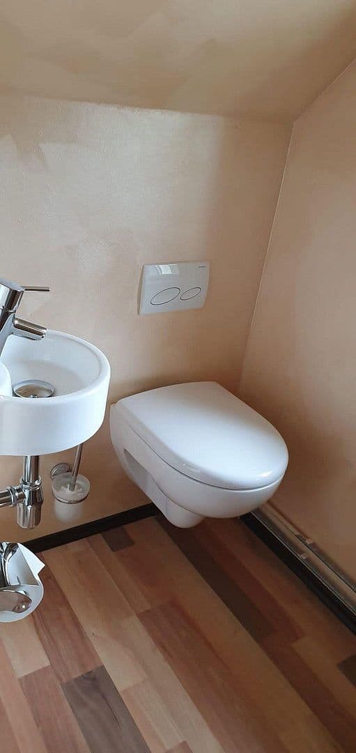 Prodej domu 185 m², pozemek 508 m², Talblick 2, Vöhrenbach, Bádensko-Württembersko Prodej domu 185 m², pozemek 508 m², Talblick 2, Vöhrenbach, Bádensko-Württembersko