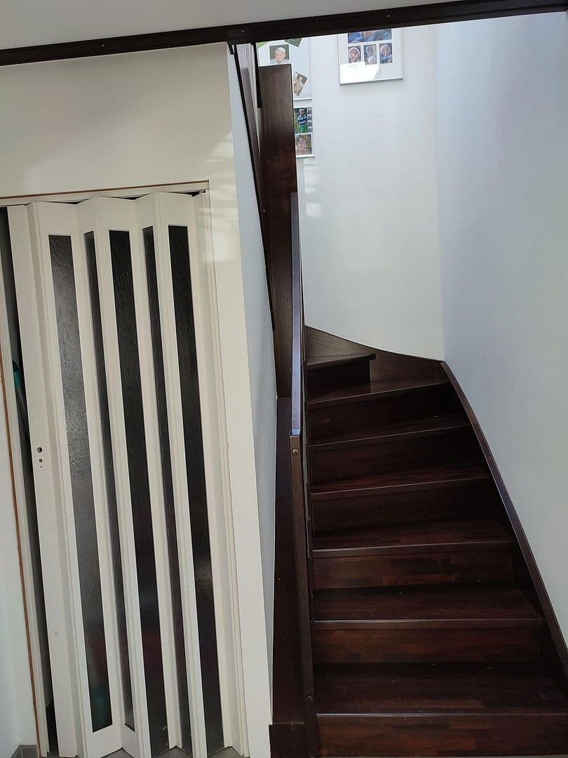 Prodej domu 185 m², pozemek 508 m², Talblick 2, Vöhrenbach, Bádensko-Württembersko Prodej domu 185 m², pozemek 508 m², Talblick 2, Vöhrenbach, Bádensko-Württembersko