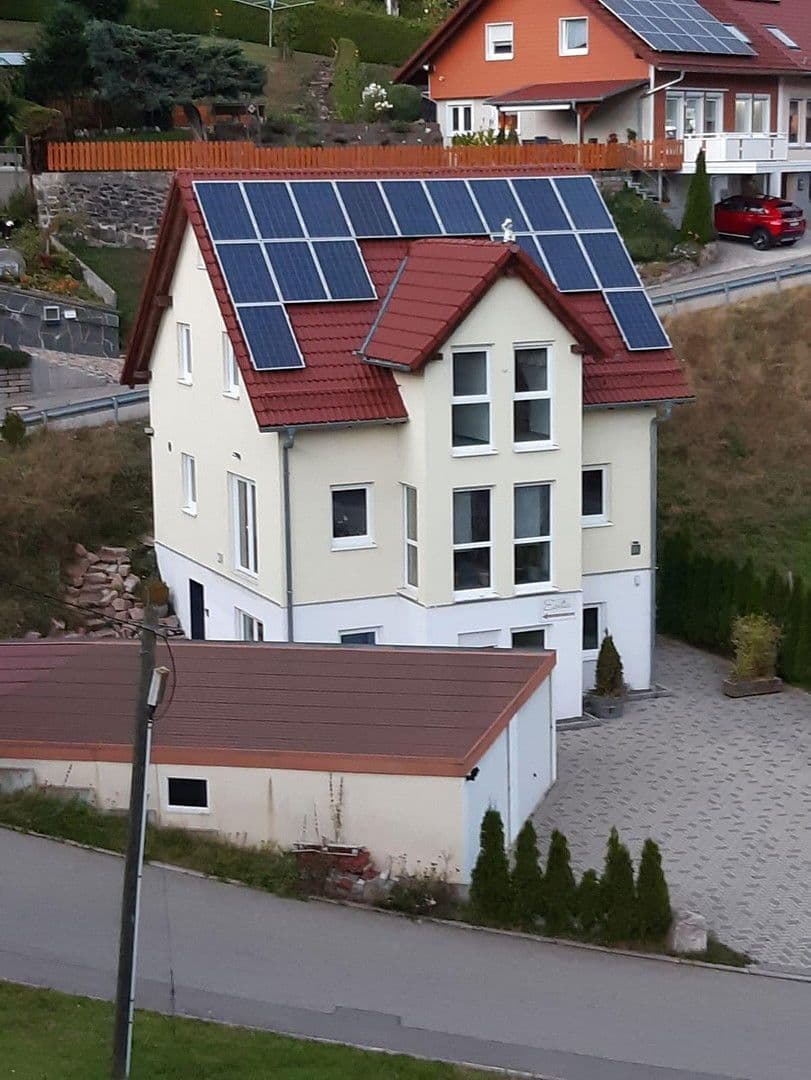 Prodej domu 185 m², pozemek 508 m², Talblick 2, Vöhrenbach, Bádensko-Württembersko Prodej domu 185 m², pozemek 508 m², Talblick 2, Vöhrenbach, Bádensko-Württembersko