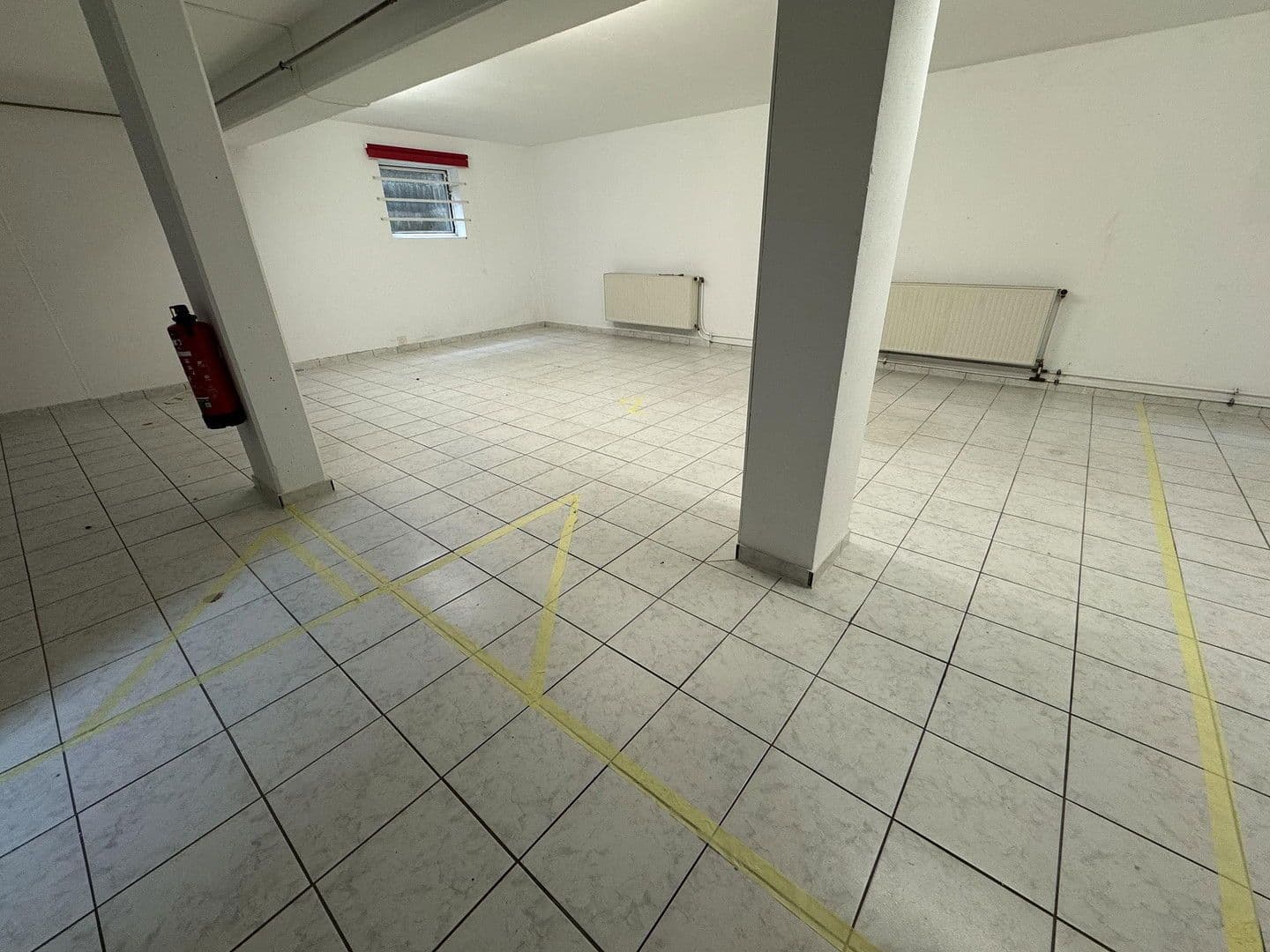 Prodej kanceláře 218 m², Augsburger Straße 14, Fischach, Bavorsko Prodej kanceláře 218 m², Augsburger Straße 14, Fischach, Bavorsko