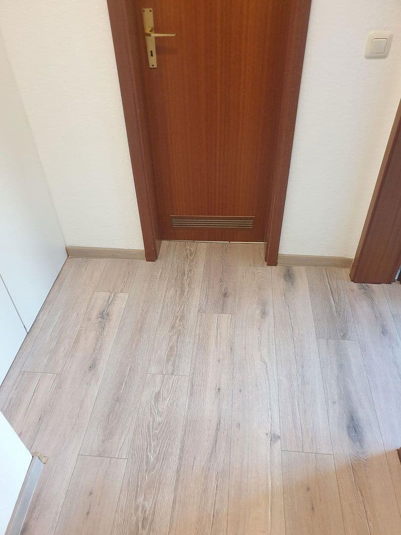 Pronájem bytu 1+1 22 m², Alter Kirchhainer Weg 42B, Marburg, Hessen Pronájem bytu 1+1 22 m², Alter Kirchhainer Weg 42B, Marburg, Hessen