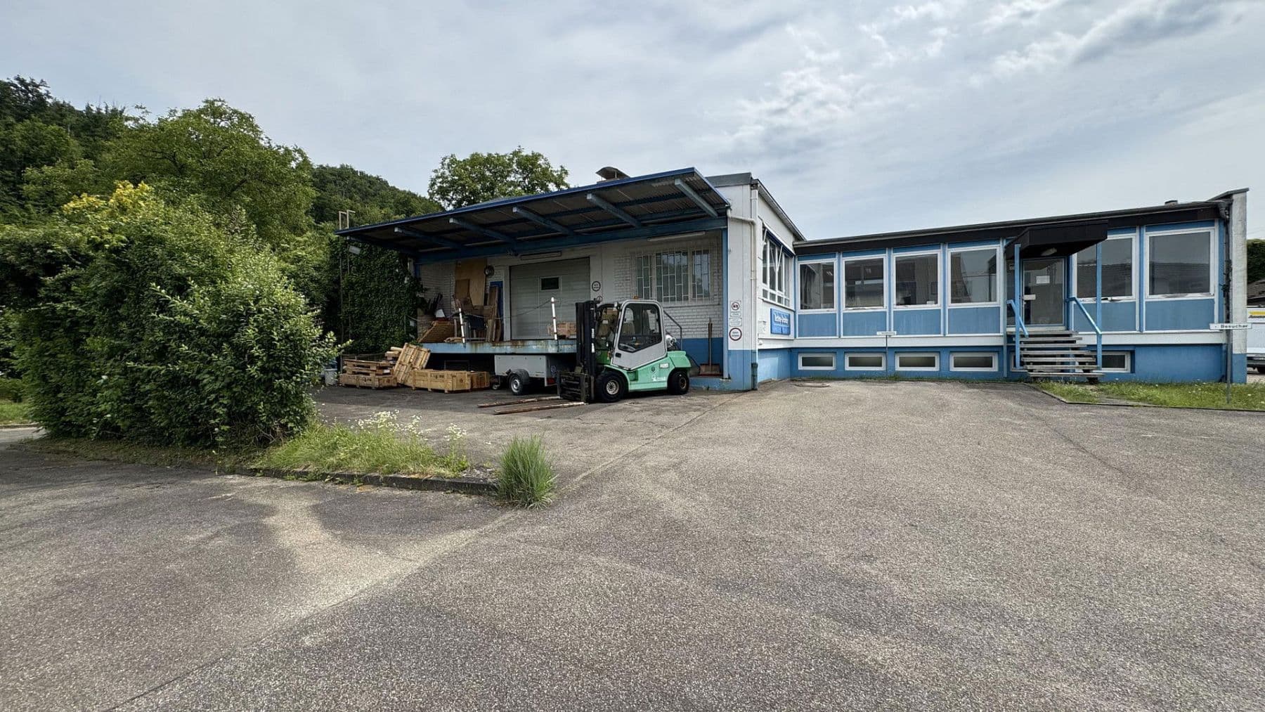 Prodej nebytového prostoru 6.330 m², Kämpfelbach, Bádensko-Württembersko Prodej nebytového prostoru 6.330 m², Kämpfelbach, Bádensko-Württembersko