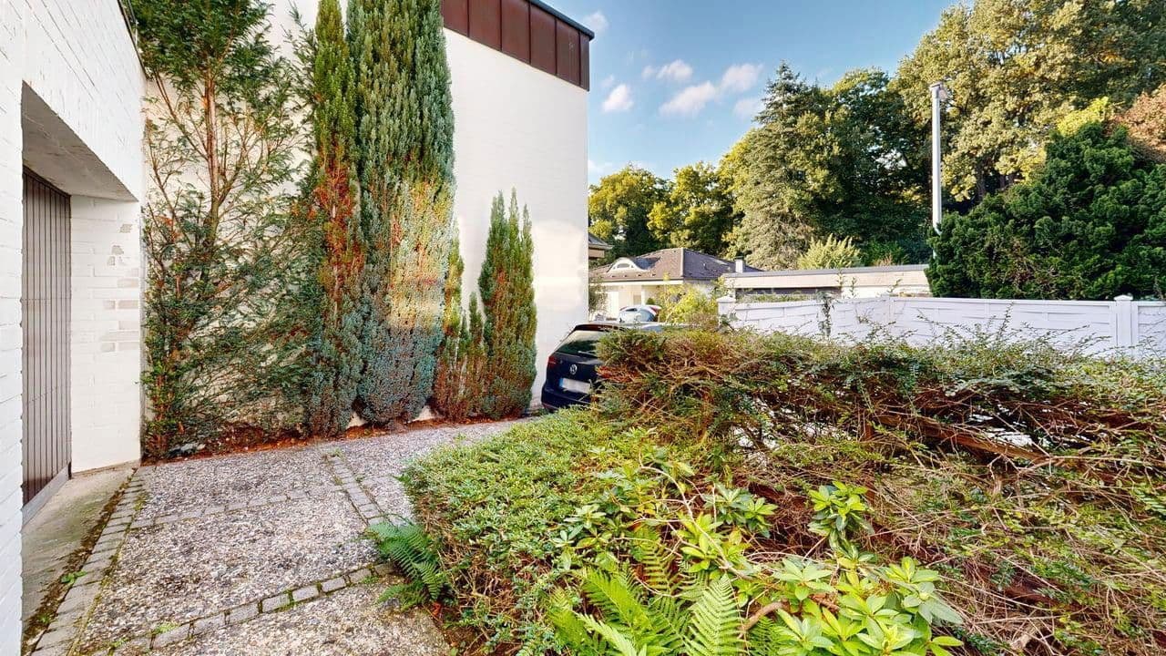 Prodej domu 232 m², pozemek 600 m², Erkrath, Severní Porýní-Vestfálsko Prodej domu 232 m², pozemek 600 m², Erkrath, Severní Porýní-Vestfálsko