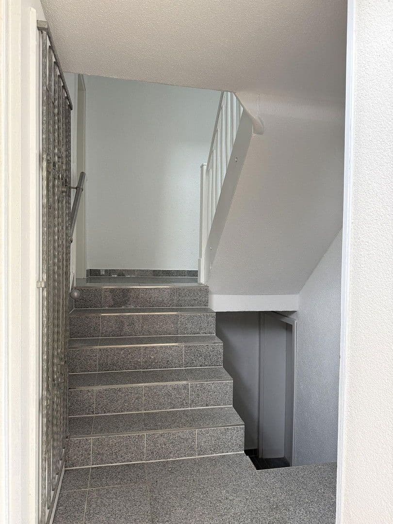 Prodej domu 237 m², pozemek 610 m², Mühlacker, Bádensko-Württembersko Prodej domu 237 m², pozemek 610 m², Mühlacker, Bádensko-Württembersko