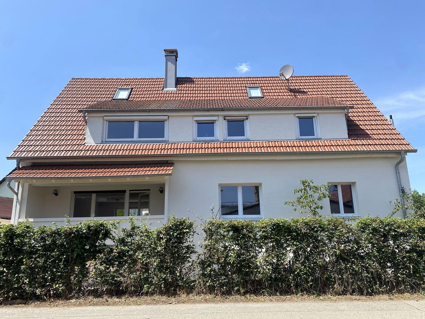 Prodej domu 237 m², pozemek 610 m², Mühlacker, Bádensko-Württembersko Prodej domu 237 m², pozemek 610 m², Mühlacker, Bádensko-Württembersko
