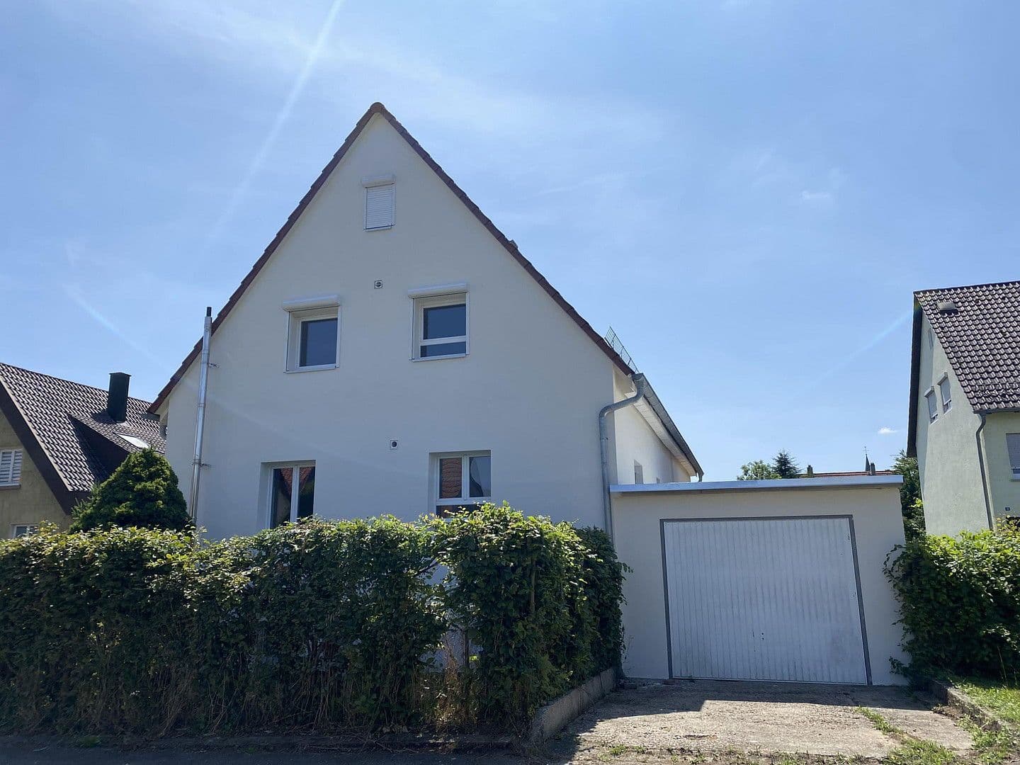 Prodej domu 237 m², pozemek 610 m², Mühlacker, Bádensko-Württembersko Prodej domu 237 m², pozemek 610 m², Mühlacker, Bádensko-Württembersko