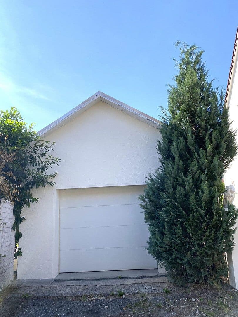 Prodej domu 237 m², pozemek 610 m², Mühlacker, Bádensko-Württembersko Prodej domu 237 m², pozemek 610 m², Mühlacker, Bádensko-Württembersko