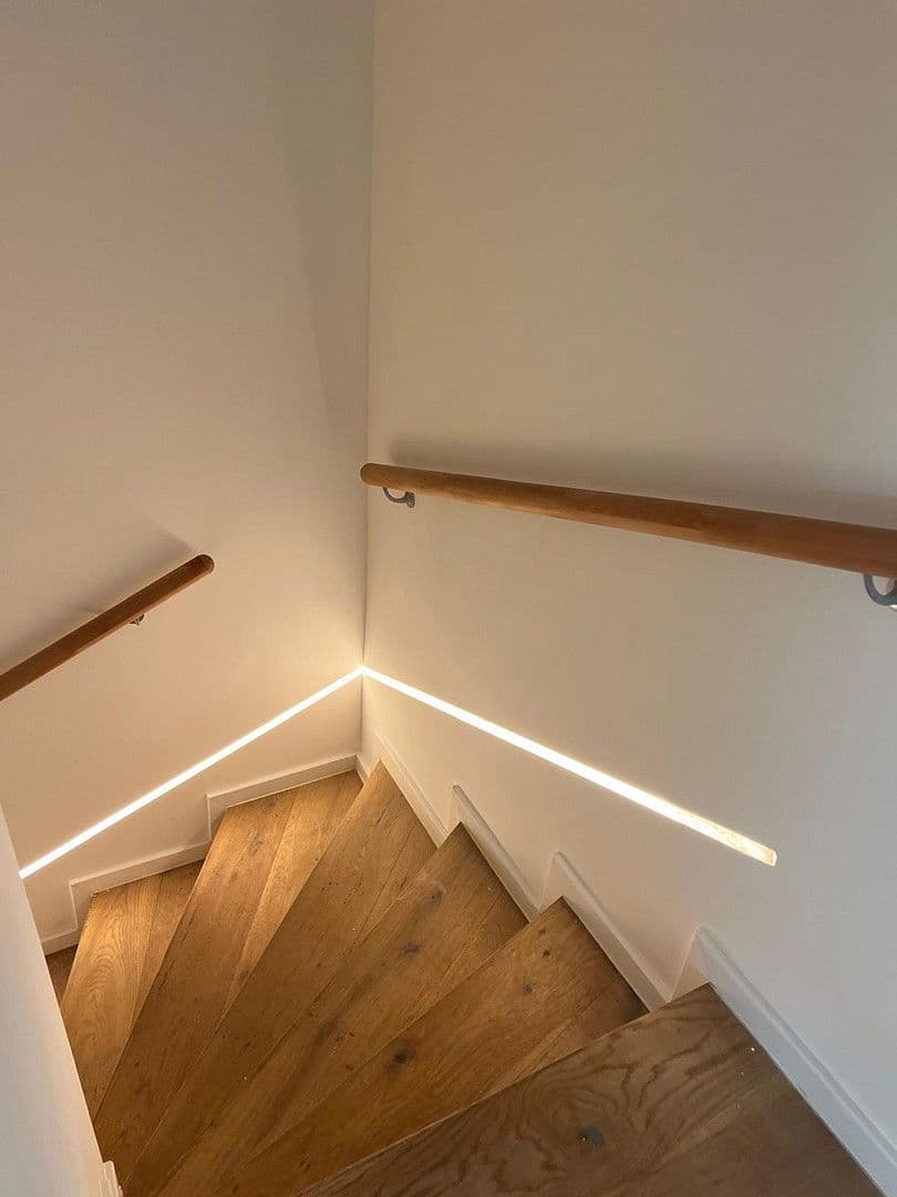 Prodej domu 212 m², pozemek 182 m², Am Blumenfeld 23 A, Meerbusch, Severní Porýní-Vestfálsko Prodej domu 212 m², pozemek 182 m², Am Blumenfeld 23 A, Meerbusch, Severní Porýní-Vestfálsko