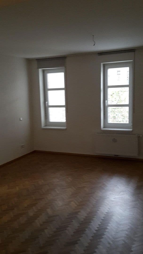 Pronájem bytu 3+1 96 m², Graz, Štýrsko Pronájem bytu 3+1 96 m², Graz, Štýrsko