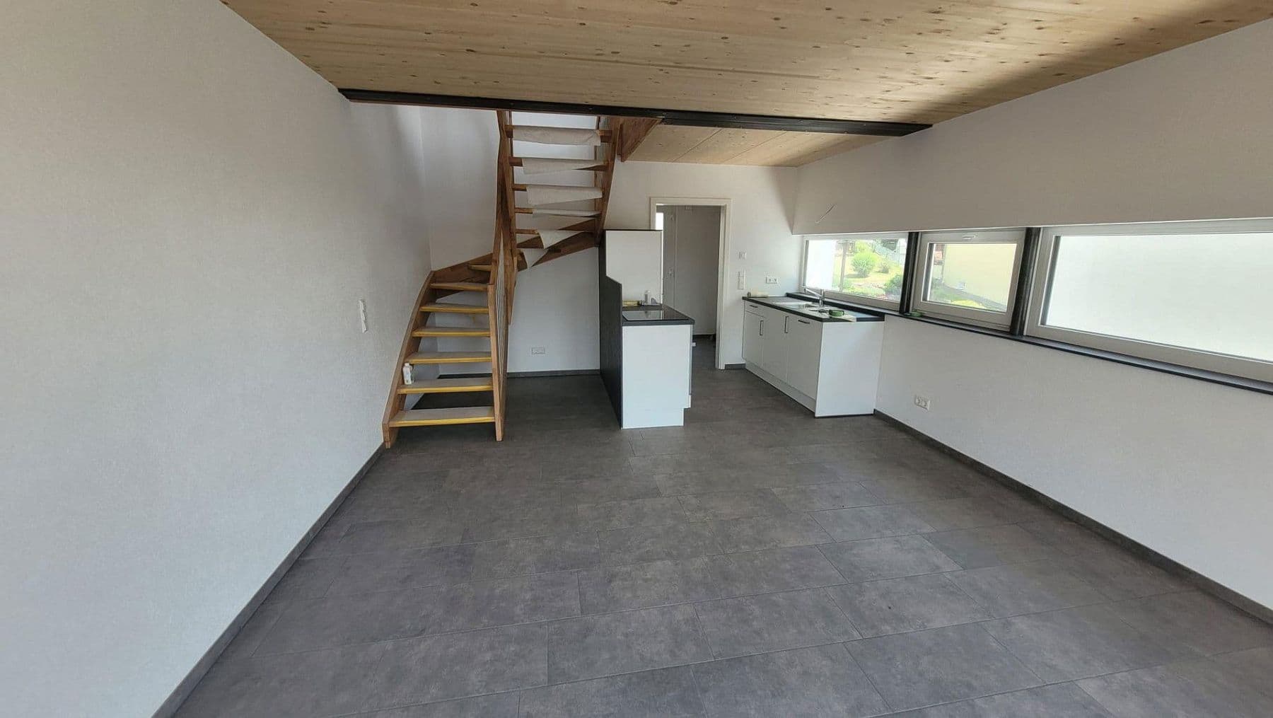 Pronájem bytu 2+1 65 m², Albstadt, Bádensko-Württembersko Pronájem bytu 2+1 65 m², Albstadt, Bádensko-Württembersko