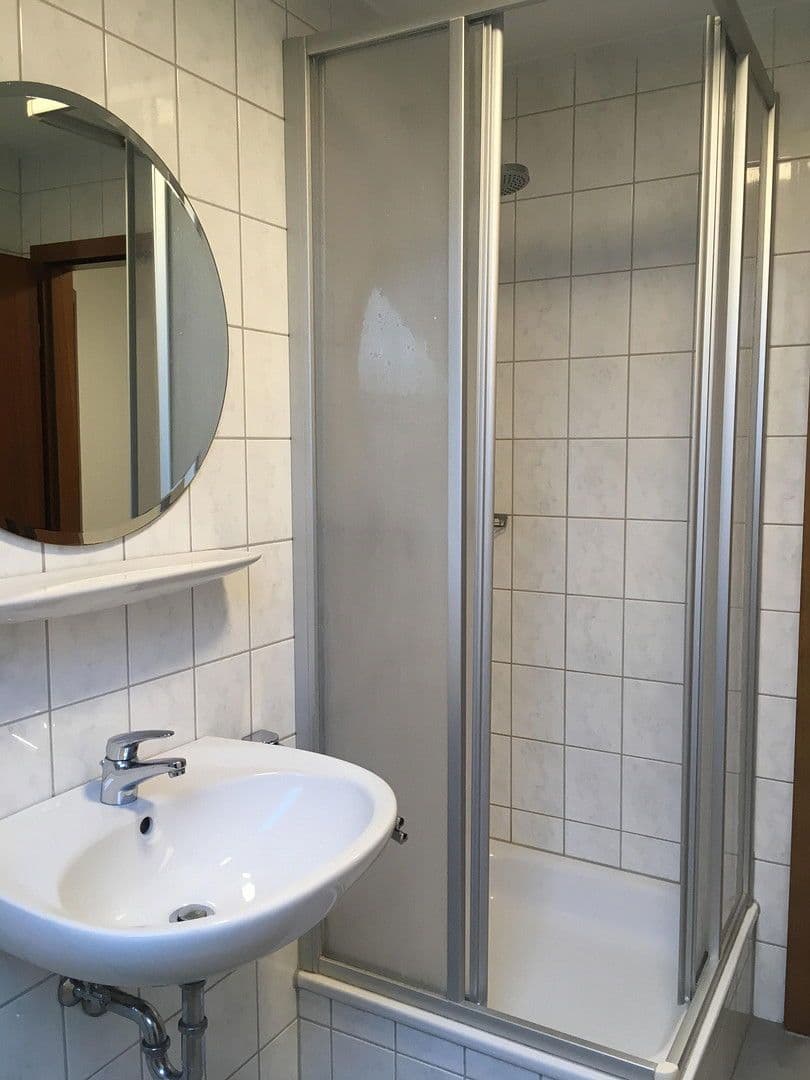 Pronájem bytu 2+1 50 m², Ditzingerstraße 5, Leonberg, Bádensko-Württembersko Pronájem bytu 2+1 50 m², Ditzingerstraße 5, Leonberg, Bádensko-Württembersko