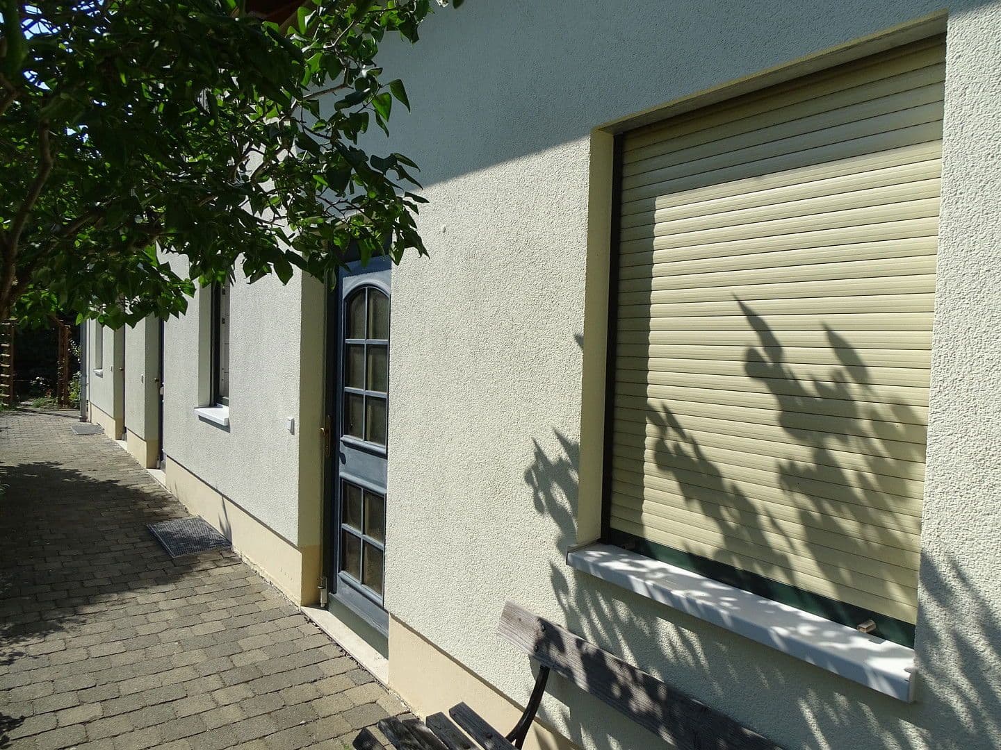 Pronájem bytu 1+1 54 m², Dresden-Weißig, Sasko Pronájem bytu 1+1 54 m², Dresden-Weißig, Sasko