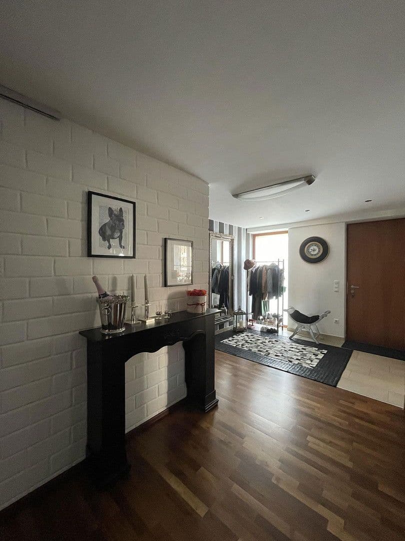 Prodej bytu 5+1 160 m², Furth, Bavorsko Prodej bytu 5+1 160 m², Furth, Bavorsko