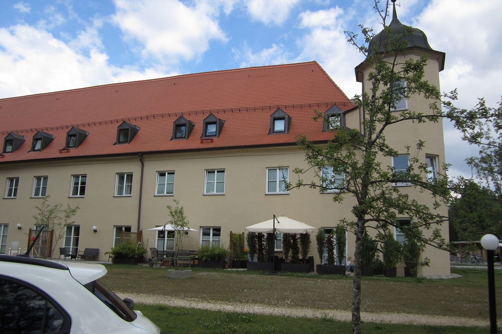 Pronájem bytu 2+1 45 m², Bouttevillestraße 21, Mering, Bavorsko Pronájem bytu 2+1 45 m², Bouttevillestraße 21, Mering, Bavorsko