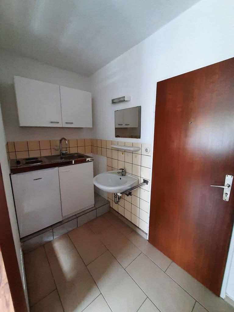 Pronájem bytu 15 m², Marburger Str. 84/84a, Gießen, Hessen Pronájem bytu 15 m², Marburger Str. 84/84a, Gießen, Hessen