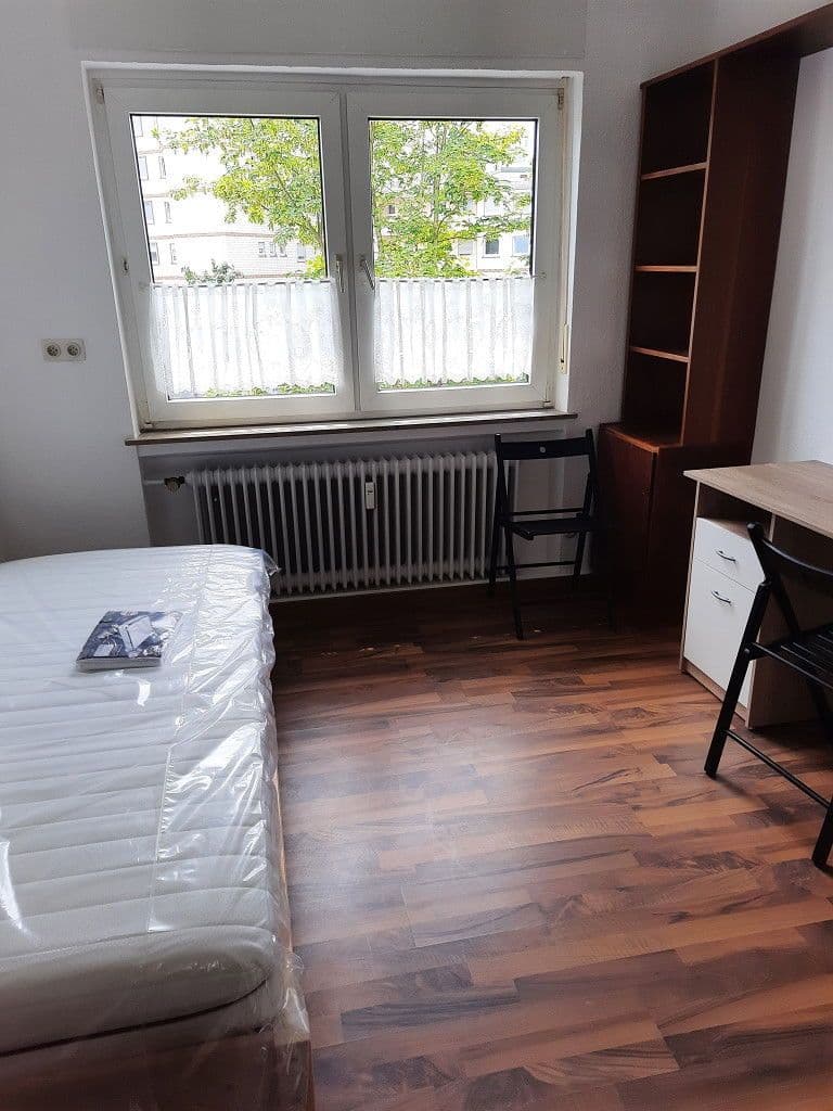 Pronájem bytu 15 m², Marburger Str. 84/84a, Gießen, Hessen Pronájem bytu 15 m², Marburger Str. 84/84a, Gießen, Hessen