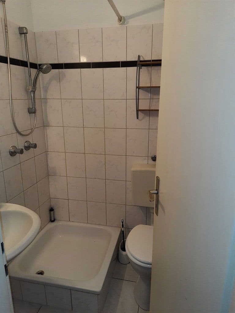 Pronájem bytu 15 m², Marburger Str. 84/84a, Gießen, Hessen Pronájem bytu 15 m², Marburger Str. 84/84a, Gießen, Hessen