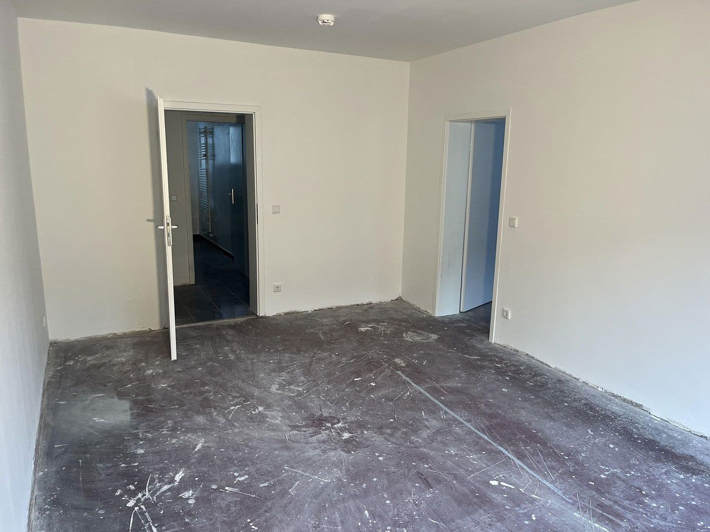 Pronájem bytu 3+kk 92 m², St.-Anton-Str. 21, Krefeld, Severní Porýní-Vestfálsko Pronájem bytu 3+kk 92 m², St.-Anton-Str. 21, Krefeld, Severní Porýní-Vestfálsko