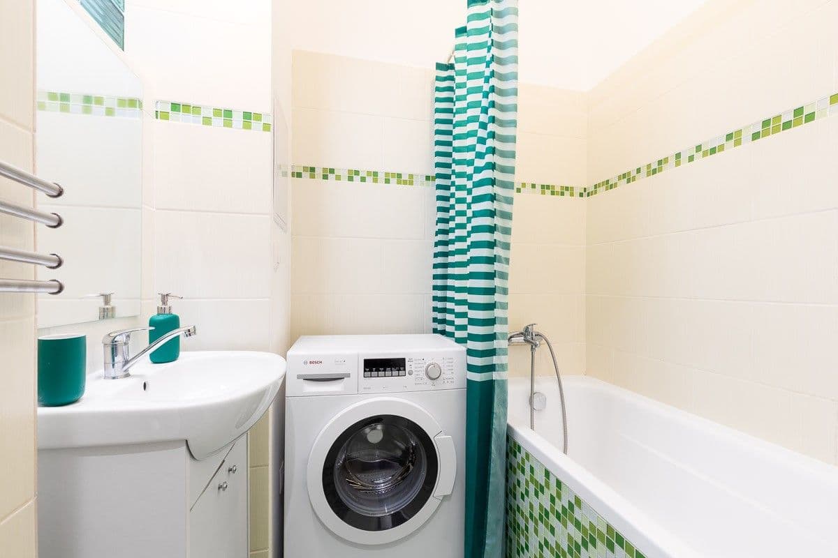 Pronájem bytu 2+1 43 m², Junácka, Nové Mesto, Bratislavský kraj Pronájem bytu 2+1 43 m², Junácka, Nové Mesto, Bratislavský kraj