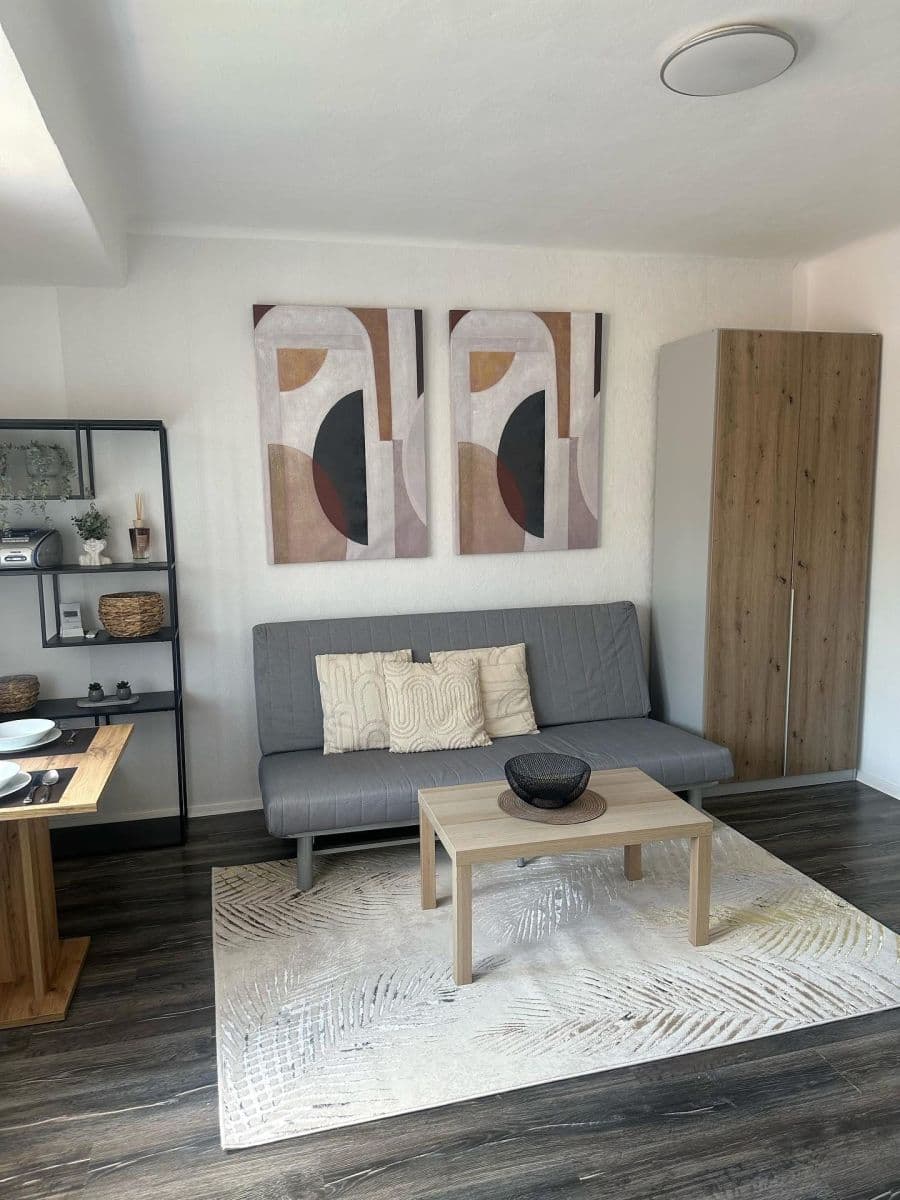 Prodej bytu 1+1 39 m², Na Louce, Králův Dvůr, Středočeský kraj Prodej bytu 1+1 39 m², Na Louce, Králův Dvůr, Středočeský kraj