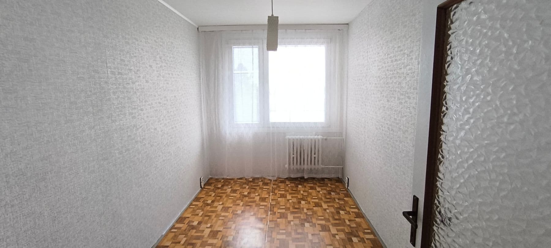 Pronájem bytu 3+1 82 m², nám. Republiky, Neratovice, Středočeský kraj Pronájem bytu 3+1 82 m², nám. Republiky, Neratovice, Středočeský kraj