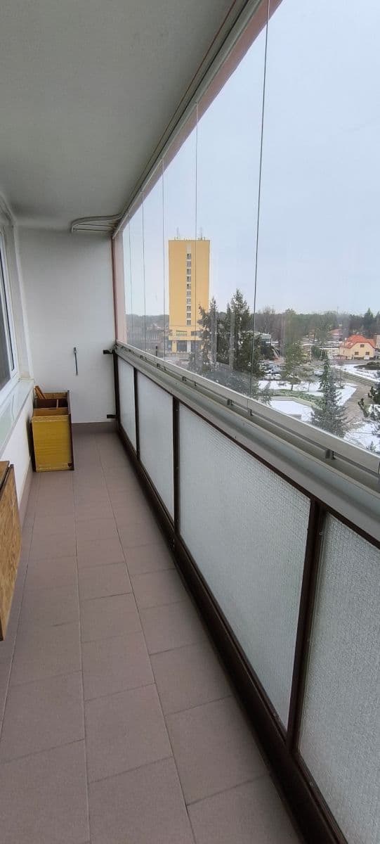 Pronájem bytu 3+1 82 m², nám. Republiky, Neratovice, Středočeský kraj Pronájem bytu 3+1 82 m², nám. Republiky, Neratovice, Středočeský kraj