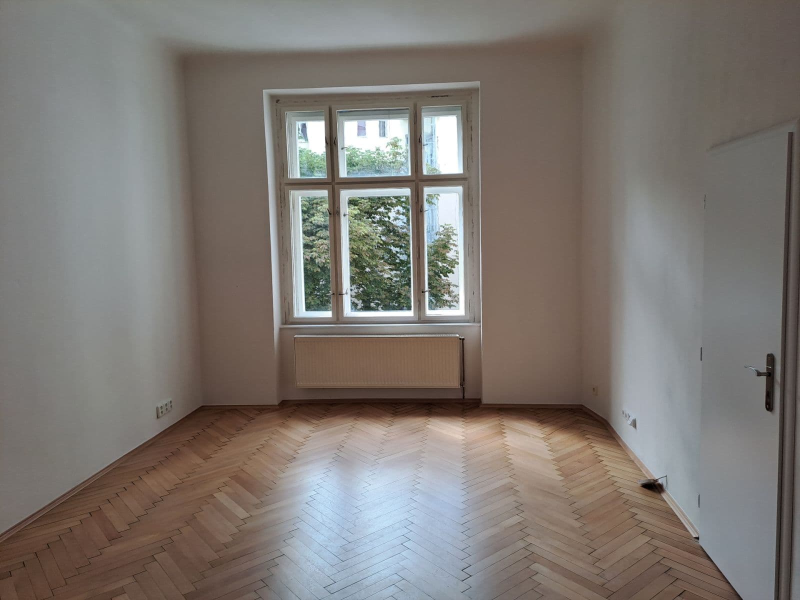 Pronájem bytu 2+1 85 m², Janovského, Praha, Praha Pronájem bytu 2+1 85 m², Janovského, Praha, Praha