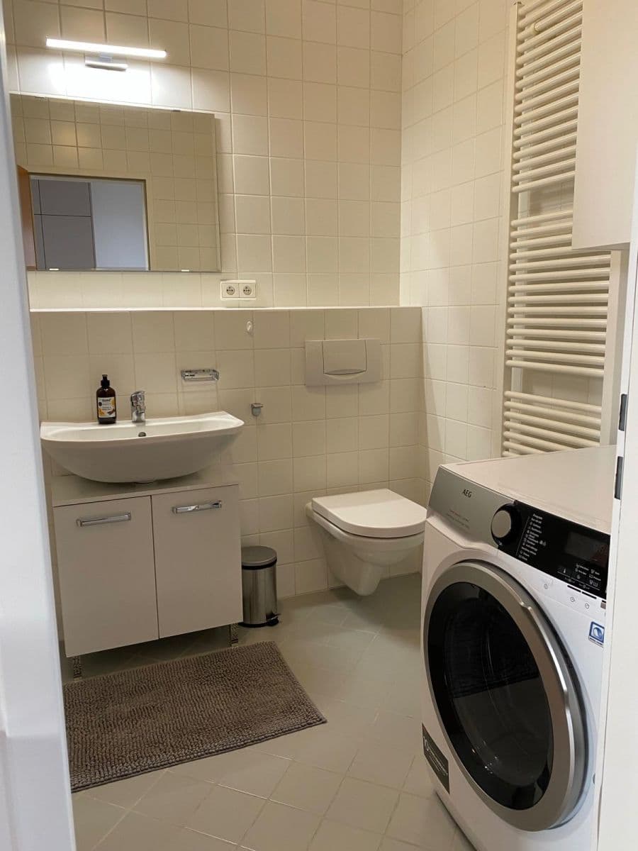 Pronájem bytu 2+kk 60 m², U Zvonařky, Praha, Praha Pronájem bytu 2+kk 60 m², U Zvonařky, Praha, Praha