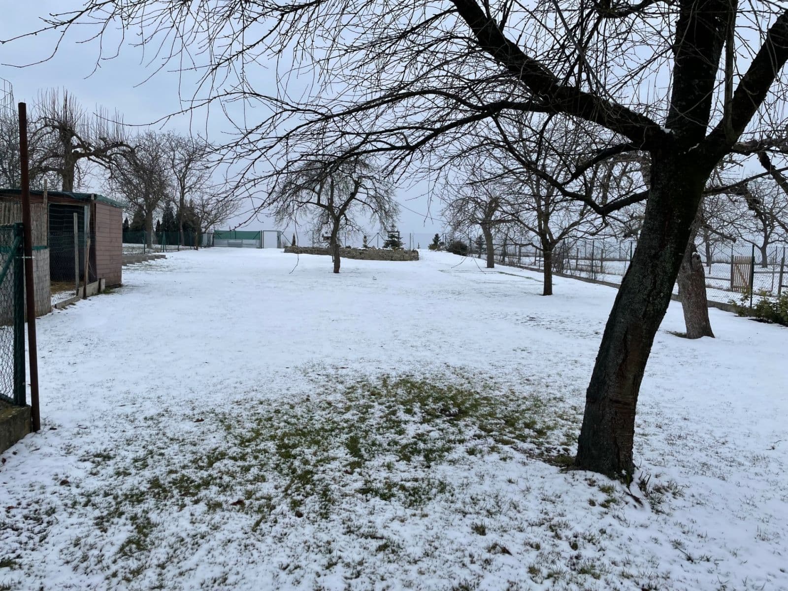 Prodej domu 185 m², pozemek 2.075 m², Vlkov pod Oškobrhem, Středočeský kraj Prodej domu 185 m², pozemek 2.075 m², Vlkov pod Oškobrhem, Středočeský kraj