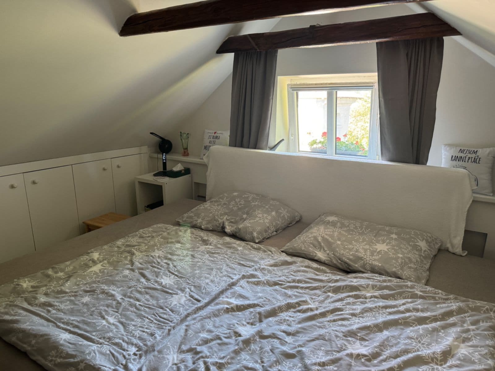 Prodej domu 185 m², pozemek 2.075 m², Vlkov pod Oškobrhem, Středočeský kraj Prodej domu 185 m², pozemek 2.075 m², Vlkov pod Oškobrhem, Středočeský kraj