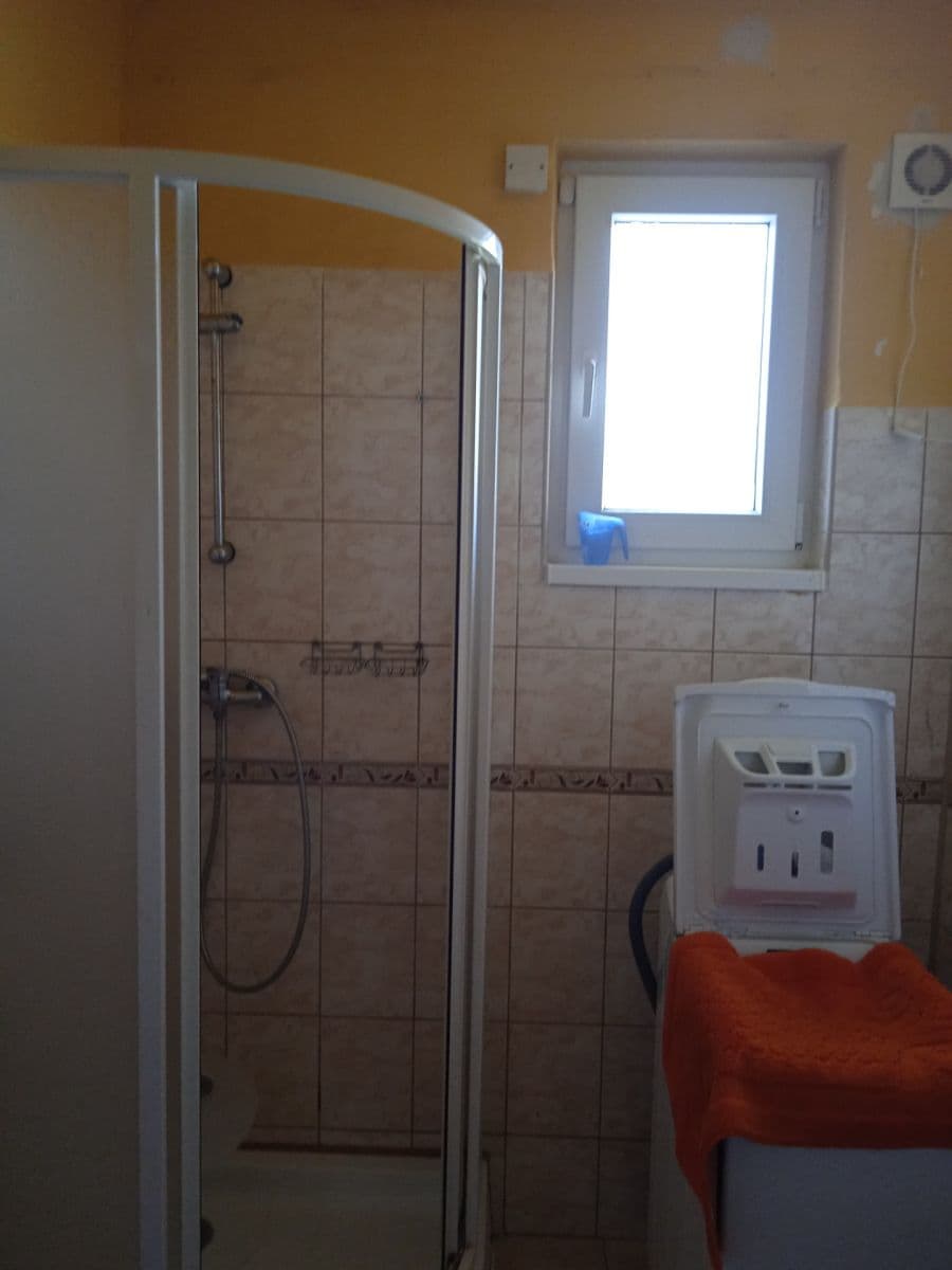 Pronájem domu 150 m², pozemek 100 m², Osvračín, Plzeňský kraj Pronájem domu 150 m², pozemek 100 m², Osvračín, Plzeňský kraj