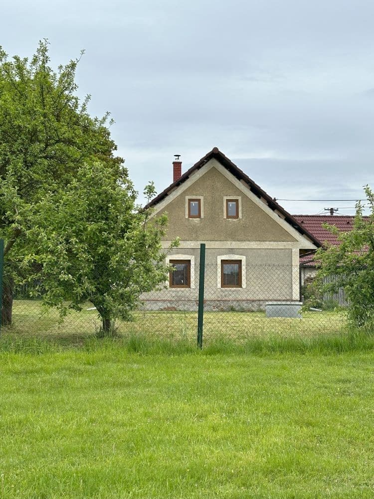 Prodej chaty, chalupy 250 m², pozemek 1.077 m², Smilovy Hory, Jihočeský kraj Prodej chaty, chalupy 250 m², pozemek 1.077 m², Smilovy Hory, Jihočeský kraj